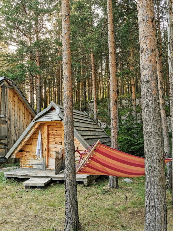 Eco Camp Chalets Pod Gorom ชาเบลียค ภายนอก รูปภาพ