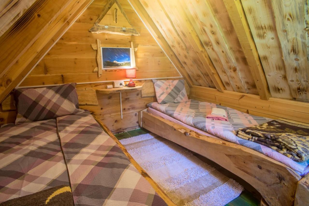 Eco Camp Chalets Pod Gorom ชาเบลียค ภายนอก รูปภาพ
