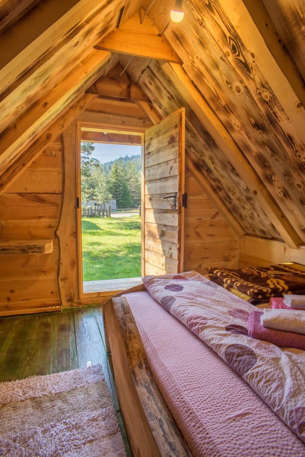 Eco Camp Chalets Pod Gorom ชาเบลียค ภายนอก รูปภาพ