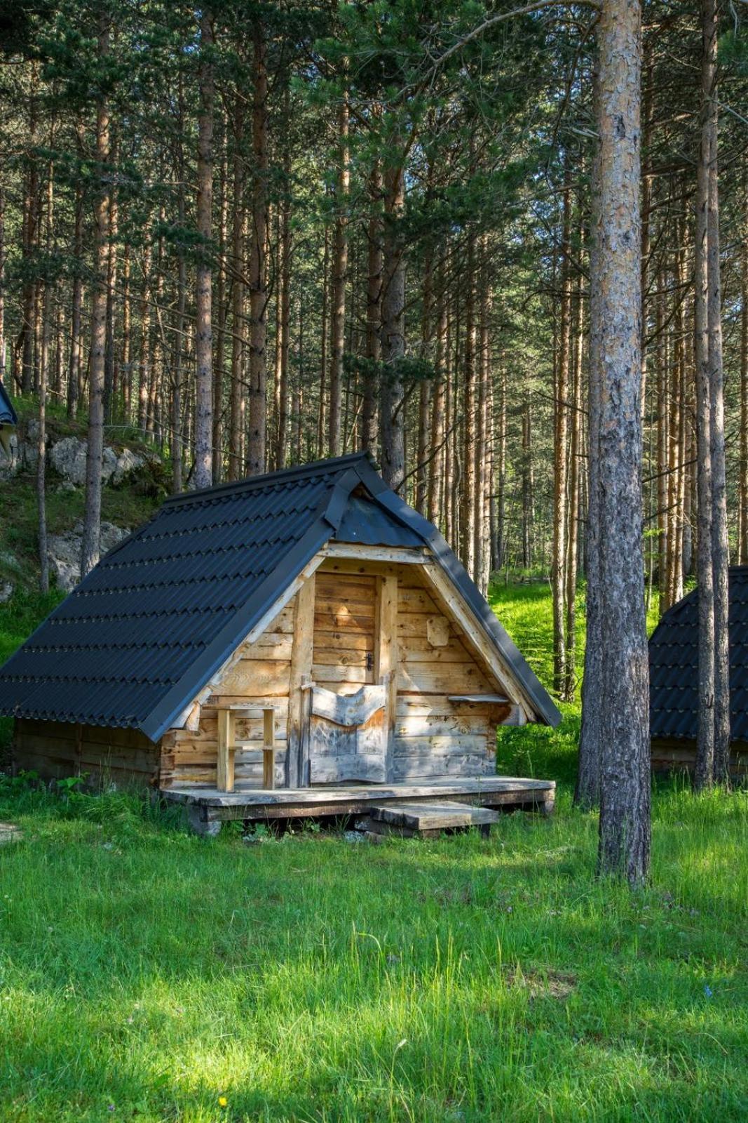 Eco Camp Chalets Pod Gorom ชาเบลียค ภายนอก รูปภาพ