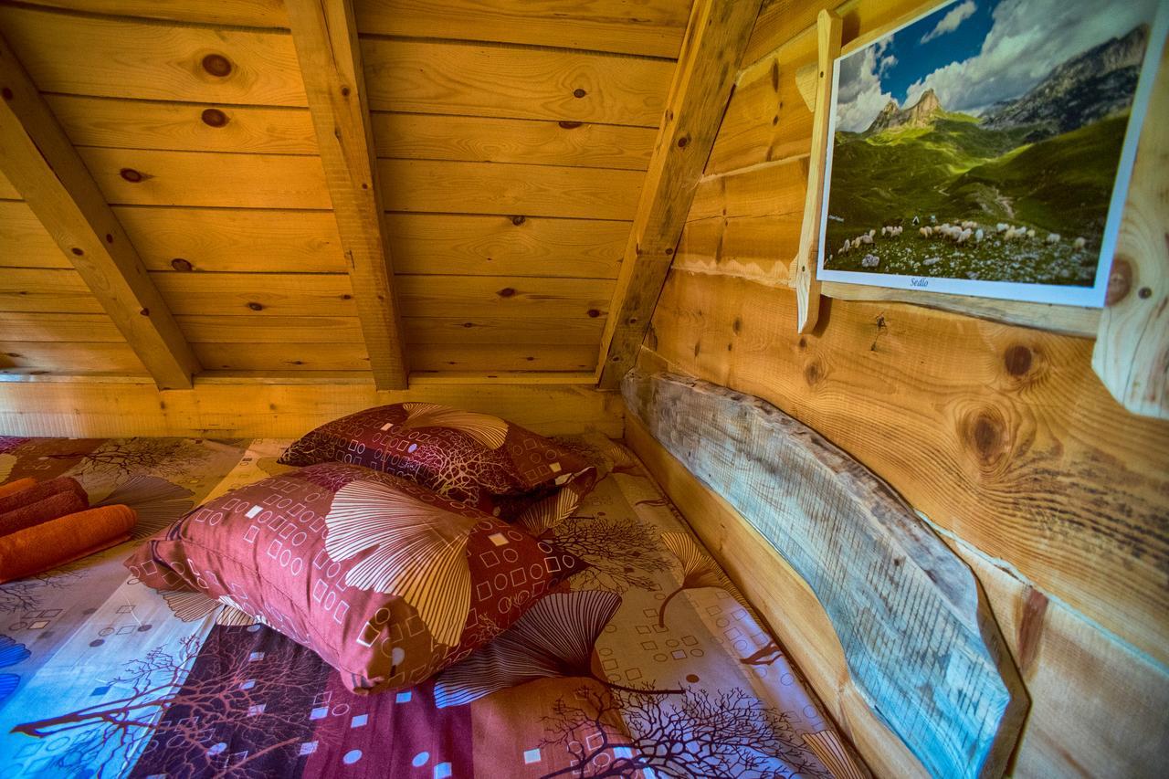 Eco Camp Chalets Pod Gorom ชาเบลียค ภายนอก รูปภาพ